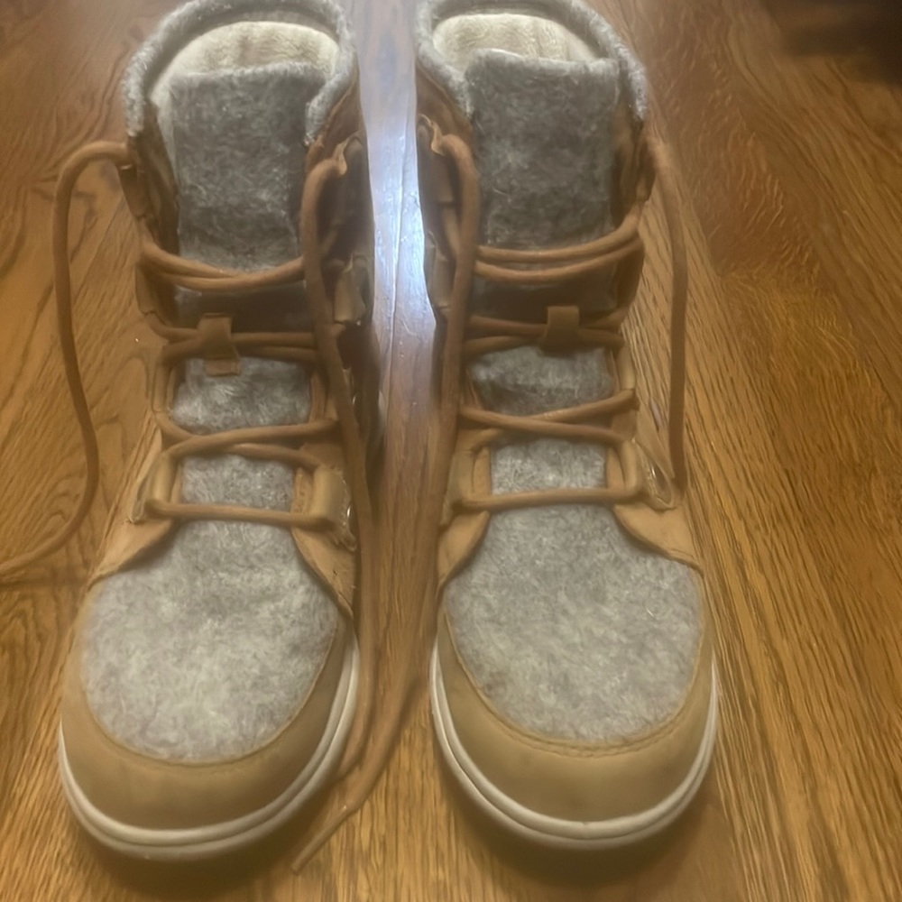 Sorel winter boots